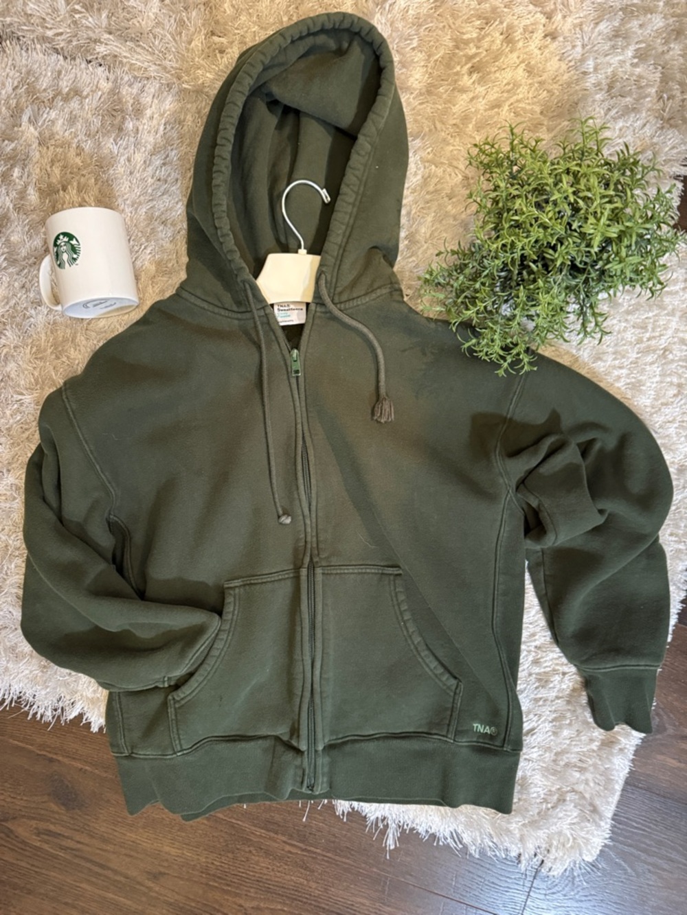 GUC Aritzia TNA Olive Green Sweatfleece Hoodie Small